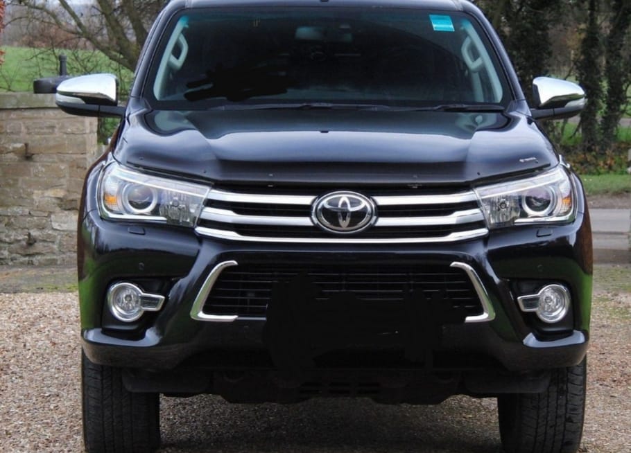 Toyota Hilux Diesel Engine 2.4 TOYOTA HILUX 2019 GulfAutoTraders